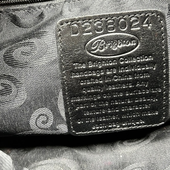 Brighton Bag Black Pebble Grain Leather Zip top Style D 238024 Baguette y2k - Picture 7 of 10